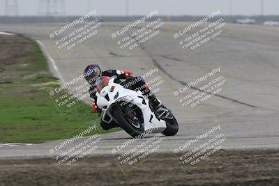 media/Nov-29-2025-TrackDaz (Sat) [[10ae2d9bce]]/A Group/Session 3 (Outside Grapevine)/